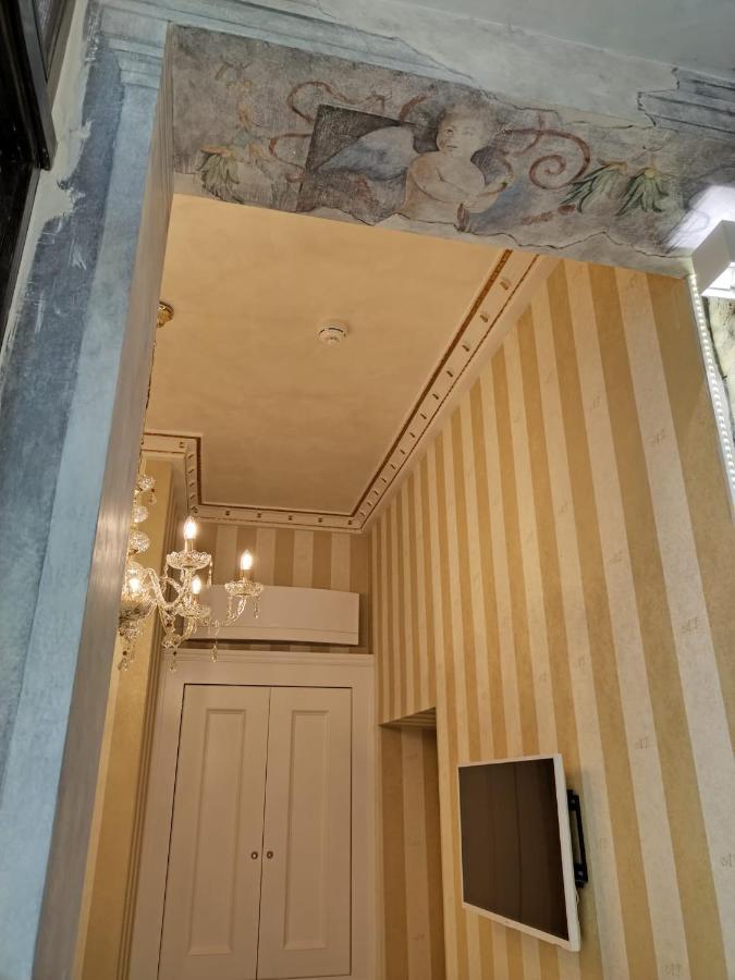 Piazza Venezia Luxury Suite Rome Exterior photo
